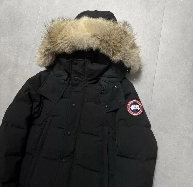 CANADA GOOSE JACKET