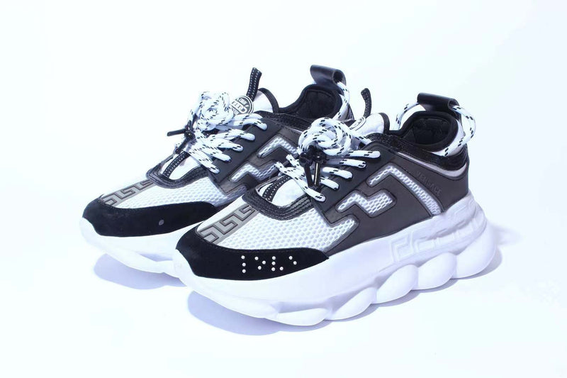 VERSACE CHAIN REACTION