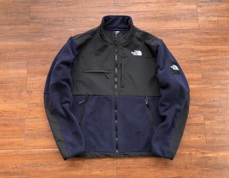 THE NORTH FACE JACKET