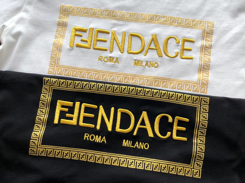 VERSACE T-SHIRT