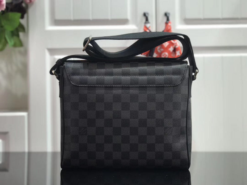 LV BAG