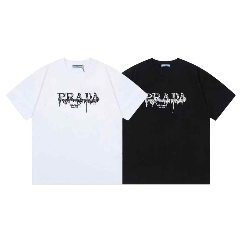 PRADA T-SHIRT